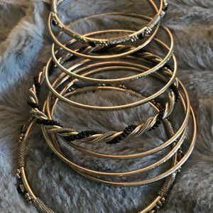 Set of 9 bangle bracelets
